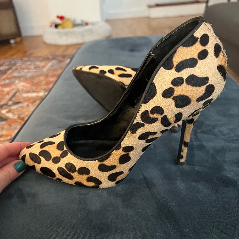 Steve Madden real fur printed cow hair heel